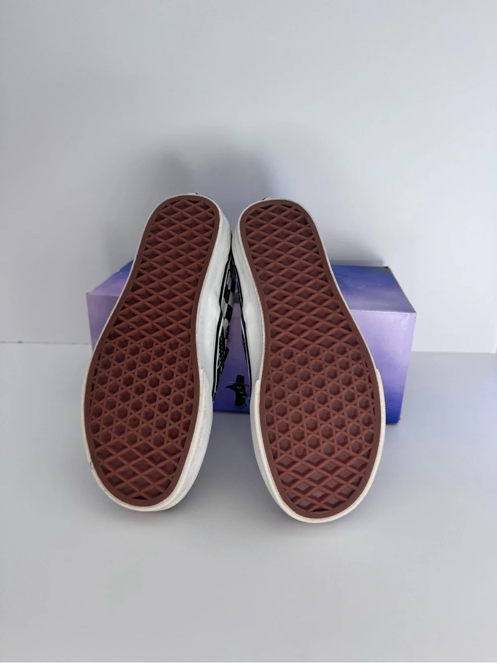 Vans Youth Derpy Cat K-Pop Demon Hunters Slip-On Sneakers